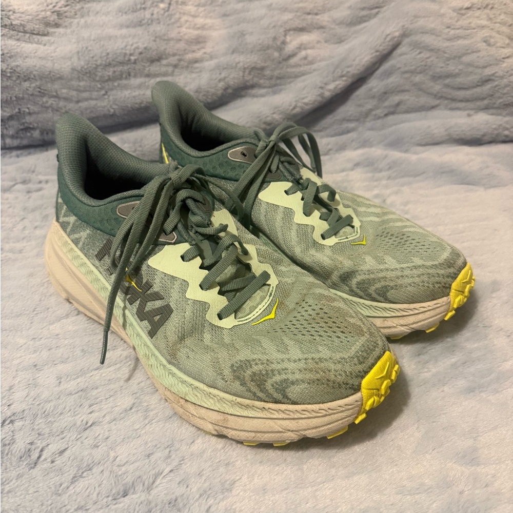Women’s HOKA shoes, size 9D